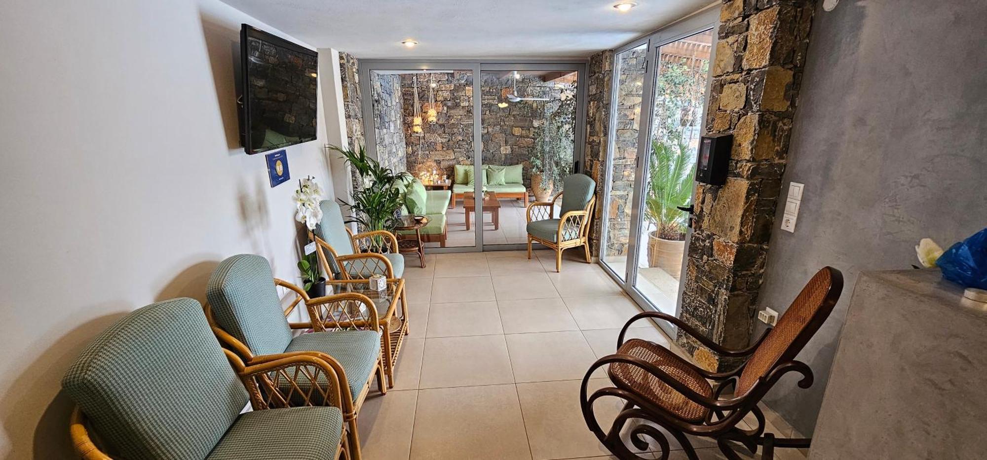 Makrýgialos Asteri Apartments Und Studios מראה חיצוני תמונה