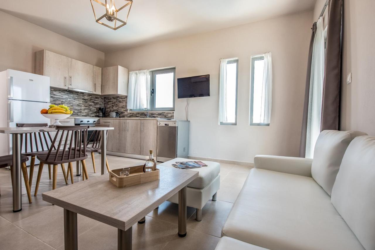 Makrýgialos Asteri Apartments Und Studios מראה חיצוני תמונה